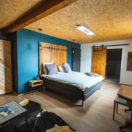 Bed and Breakfast La Forge De Diogne - Luxury And Cosy B&B Alpine Lodge Κρανς Μοντάνα