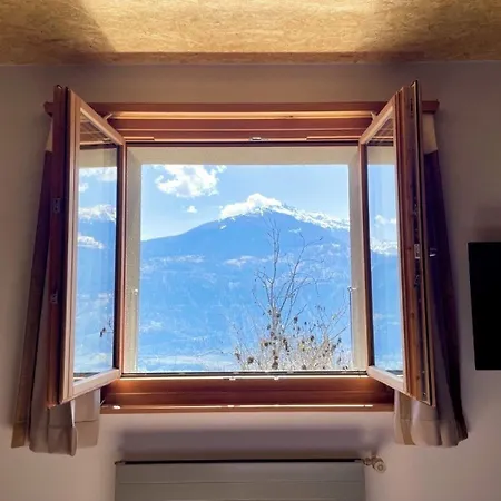 La Forge De Diogne - Luxury And Cosy Alpine ベッド・アンド・ブレックファスト クラン