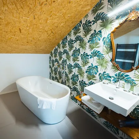 La Forge De Diogne Bed & Breakfast *